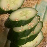 や台ずし - きゅうり1本漬け