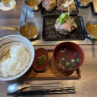 鉄板和食とワイン 萬鉄 - 