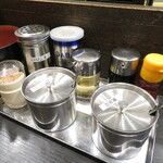 松壱家 - 卓上調味料