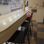Gelateria Canard - イートイン席