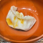 肉汁餃子のダンダダン - ラー油で