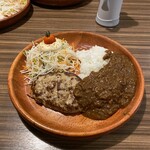 びっくりドンキー - 料理写真:カリーバーグディッシュ