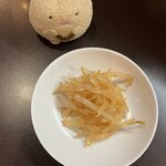 徳島ラーメン 麺王 - 辛もやし。