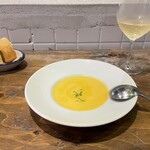 LUMINO CaRINO - 前菜　さつまいものスープ