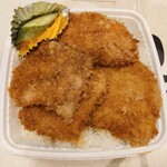 とんかつ政ちゃん - 料理写真:ヒレかつ４枚！