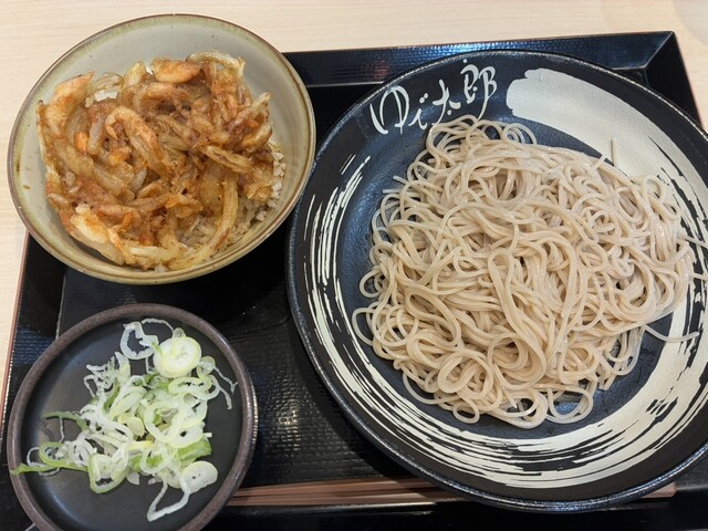 ゆで太郎 銀座1丁目店 （YUDETARO） - 宝町/そば | 食べログ