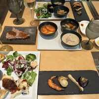 ブッフェアンドカフェ スロープサイドダイナー ザクロ - 