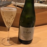 すしやのたい悟 - シャルドネ・ノンアルコールスパークリングワインのジョエア