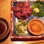 地酒・海鮮居酒屋 灯 - 鶏白レバタタキ