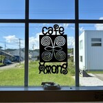 カフェモン - 快晴に映えるお店のロゴ♪  大好きなデザイン♡