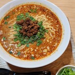 麺と肴 担々麺 ぺん坊 - 