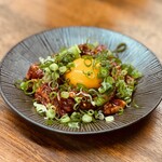 富久重 - ユッケ