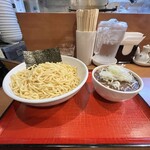 めん和正 - ✅つけ麺中盛り(1.5玉)¥950
　※今回も定番の『ネギ多め』も申告❣️