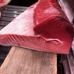 鮨けんすけ - 豊洲市場【樋長】の天然生本マグロを扱っております。