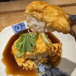 Kisurin Karuizawa - ふわとろ天津飯、スプーン上げ