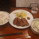 牛たん料理 閣 ブランドーム本店 - 