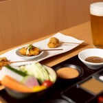 串揚げ 勝 - 串揚げ、スティック野菜