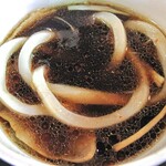 つけ汁うどん あくつ - 「合い盛りうどん・ピリ辛肉汁」の うどん