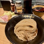 つけ麺 和 東京本店 - 特製つけ麺(並)