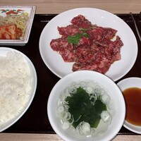 肉の田じま - ハラミ定食(肉増し)1900円 肉の田じま - ハラミ定食(肉増し)1900円