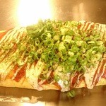 Okonomiyaki And Oteppanyaki Tamaya - とんぺい焼
