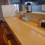 らーめん一歩 - カウンター席