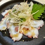 酒場 此処に来れば 天満本店 - タコ塩ごま油