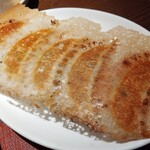 餃子とタンメン 天 - 羽根つき餃子（5ヶ）520円