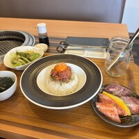 焼肉おしわら 雅 - 上タンユッケランチ