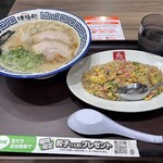 久留米ラーメン 清陽軒 西鉄久留米駅店 - 