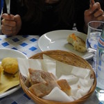 Da Enzo Al 29 - パンも含めて全体的にボリューミーです