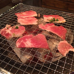焼肉RESTAURANT カンドカン - 前菜は肉！（笑）