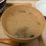 熟成とんかつ フライ家 - なめこのお味噌汁