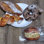 パンと酵母の発酵研究所 梟 - 