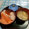 定食 めし屋