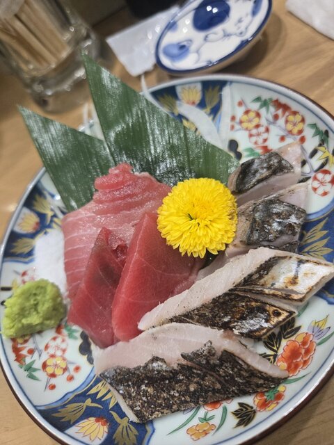 Seafood Tachinomi Ikeguo Paradise photo 2