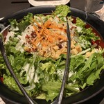 梅田個室居酒屋 いろどり - 濃厚チーズのシーザーサラダ