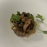 プレスキル - ハーブが香るエスカルゴのソテー