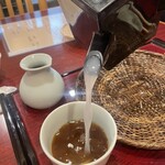 ゆき庵 - 蕎麦湯からも蕎麦粉の含有率がわかります。