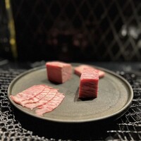 HIKARI - 