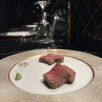 HIKARI - 