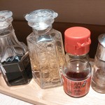 日本橋よし町 - 調味料たち