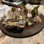 飯酒トモエ - 刺身盛合せ