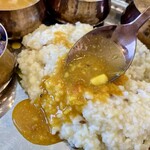 MAK's Dining - 