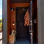 嘘と僕 - お店の入口(玄関)～!!( ^o^)ﾉ