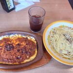 サイゼリヤ - 料理写真:ミートドリア＆カルボナーラ