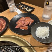 ホルモン焼肉 富や 栄店 - 
