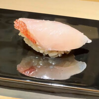 奥 - 