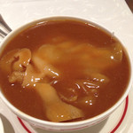 筑紫樓 - フカヒレ姿煮込み