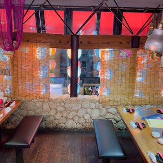 観光の方も地元の方も大歓迎！開放的で賑やかな居酒屋です♪